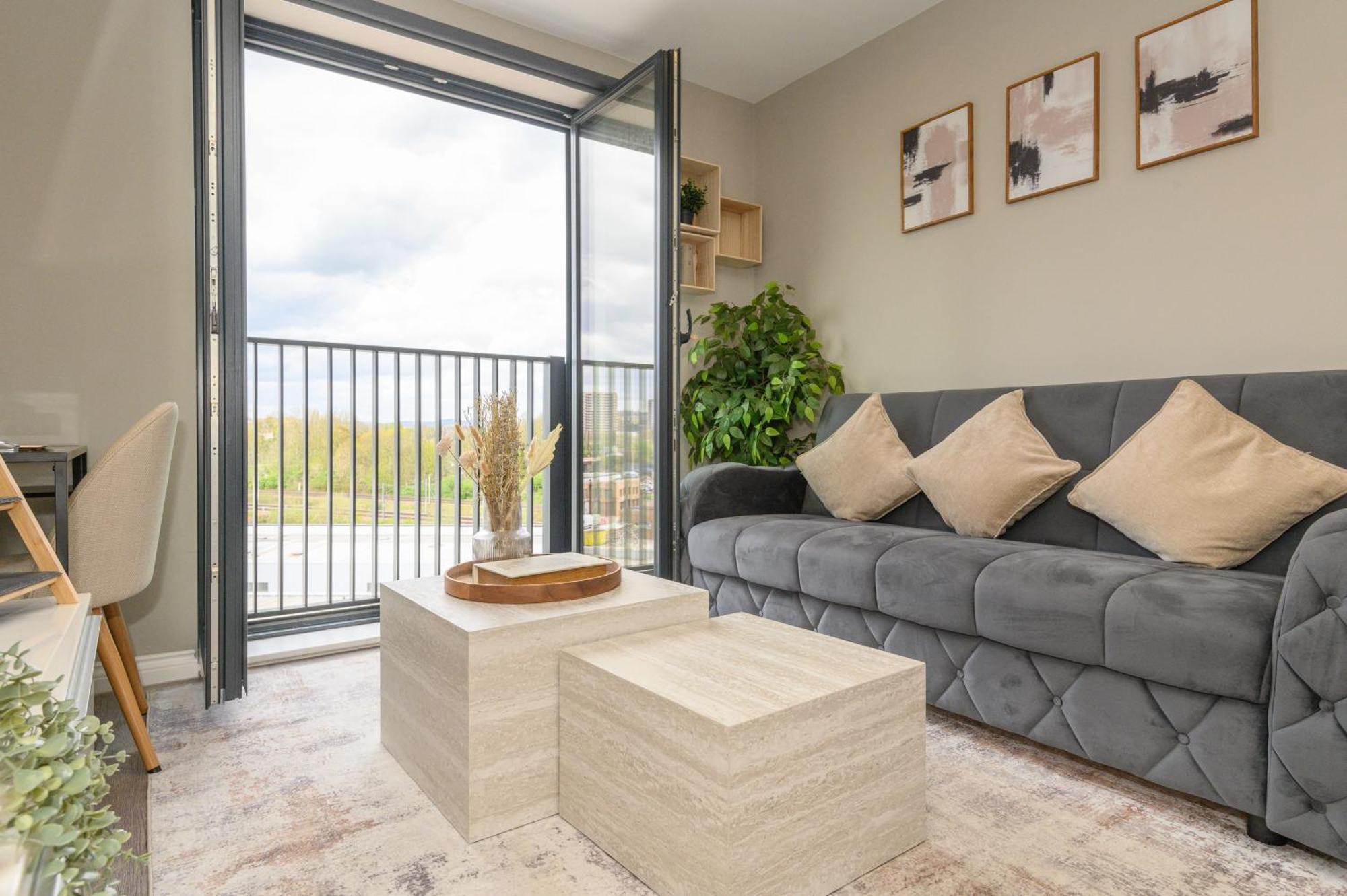 Springwell Suite - City Centre - Balcony & Pool Table - 3 Bed Leeds  Bagian luar foto